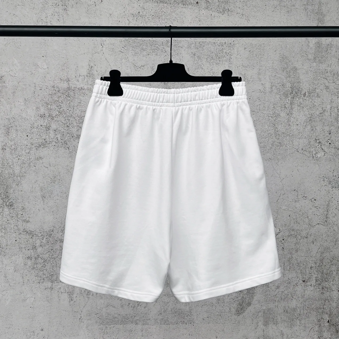 【 . Quality】BALENCI*GA/ .2026New Arrival 。 3M 。 . Authentic ， ！ ZP ， 460 ， . ， ， ， ， 。 . Same Style ：BL 267035 ：Black，White Size：XS S M L